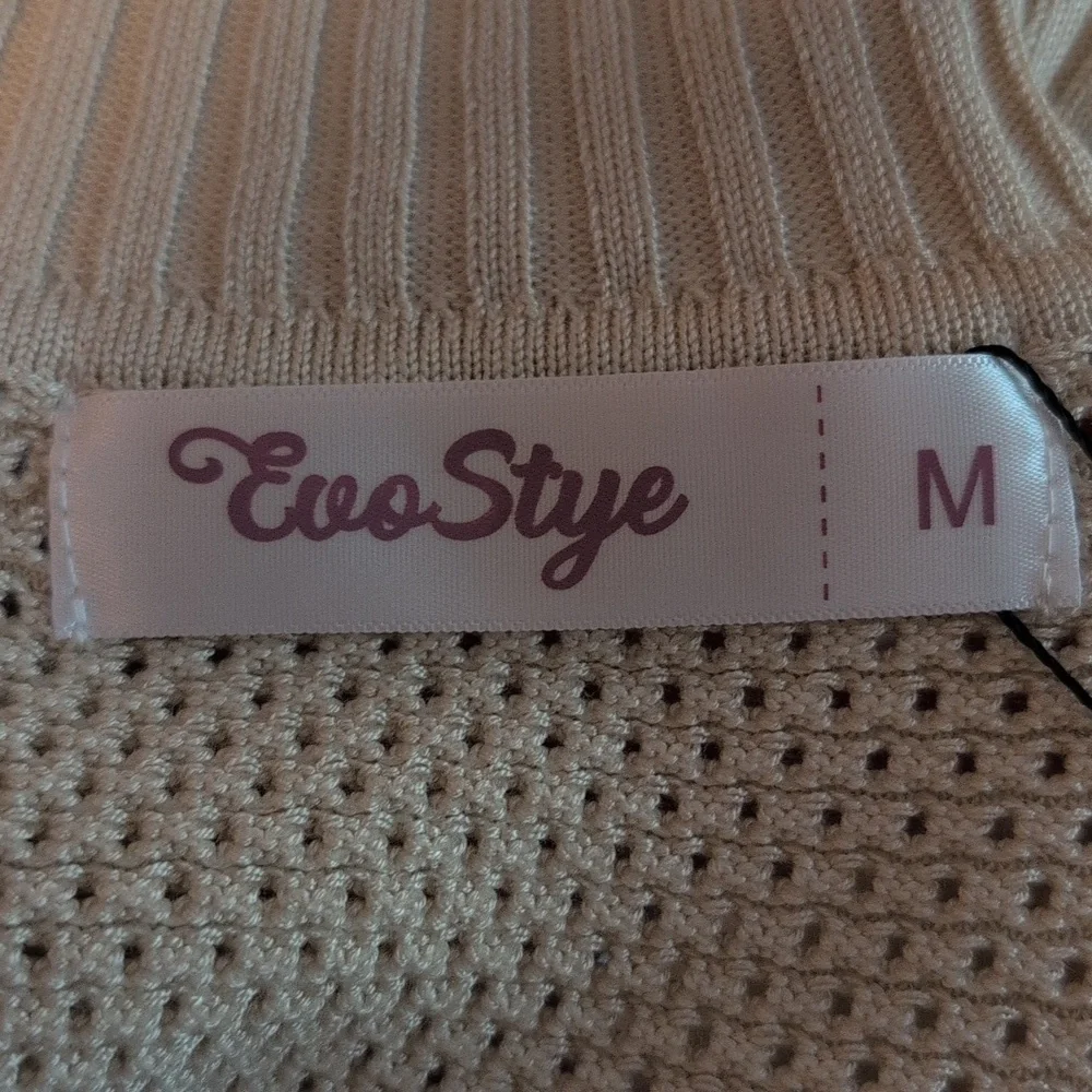 Women's Polo Style Beige Cap Sleeve Summer Sweater NWT